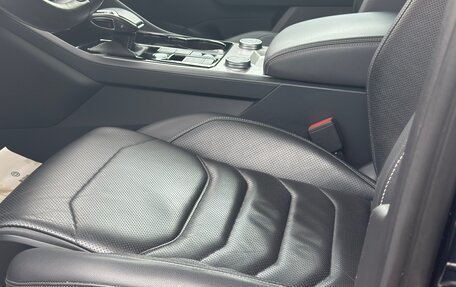 Volkswagen Touareg III, 2019 год, 6 100 000 рублей, 16 фотография