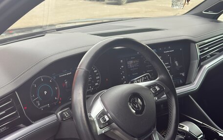 Volkswagen Touareg III, 2019 год, 6 100 000 рублей, 15 фотография