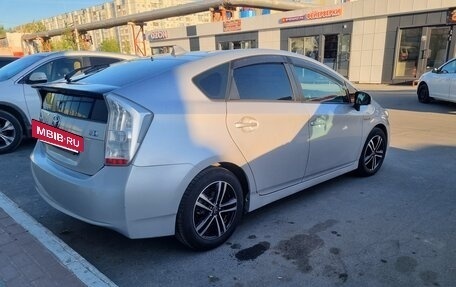 Toyota Prius, 2010 год, 1 100 000 рублей, 2 фотография