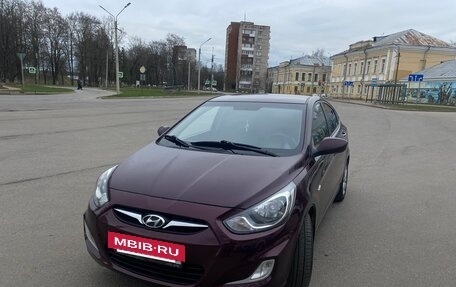 Hyundai Solaris II рестайлинг, 2013 год, 850 000 рублей, 8 фотография