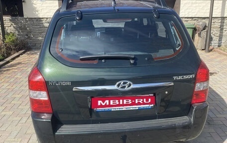 Hyundai Tucson III, 2007 год, 650 000 рублей, 4 фотография