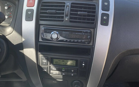 Hyundai Tucson III, 2007 год, 650 000 рублей, 14 фотография