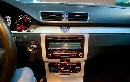 Volkswagen Passat B7, 2011 год, 970 000 рублей, 5 фотография