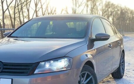Volkswagen Passat B7, 2011 год, 970 000 рублей, 3 фотография