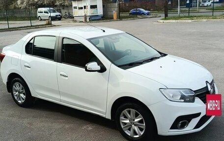 Renault Logan II, 2019 год, 850 000 рублей, 4 фотография