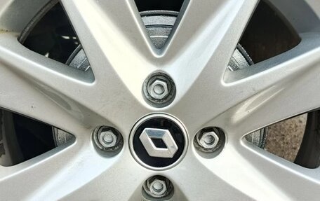 Renault Logan II, 2019 год, 850 000 рублей, 33 фотография