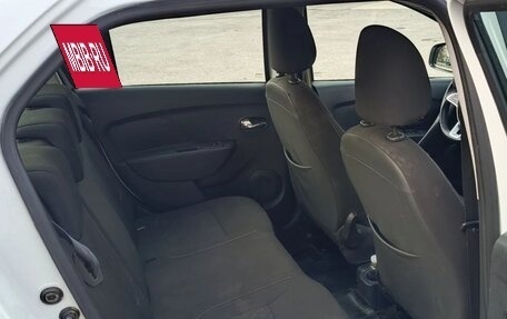 Renault Logan II, 2019 год, 850 000 рублей, 31 фотография