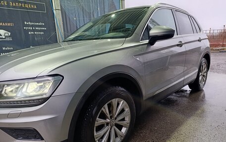 Volkswagen Tiguan II, 2017 год, 2 520 000 рублей, 5 фотография