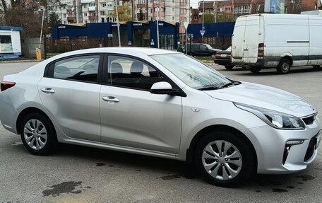 KIA Rio IV, 2019 год, 1 515 000 рублей, 30 фотография