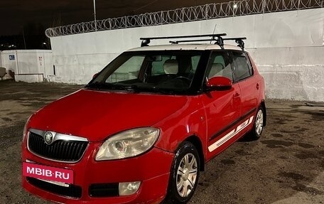 Skoda Fabia II, 2009 год, 500 000 рублей, 2 фотография