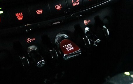 MINI Countryman II (F60), 2017 год, 2 619 000 рублей, 16 фотография