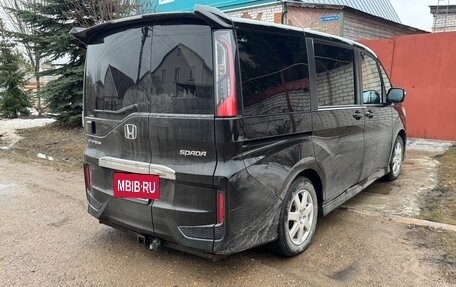 Honda Stepwgn IV, 2018 год, 2 300 000 рублей, 5 фотография