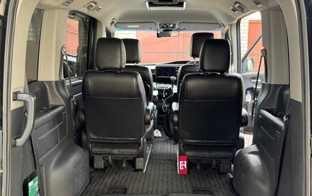 Honda Stepwgn IV, 2018 год, 2 300 000 рублей, 12 фотография