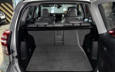 Toyota RAV4, 2010 год, 1 490 000 рублей, 14 фотография