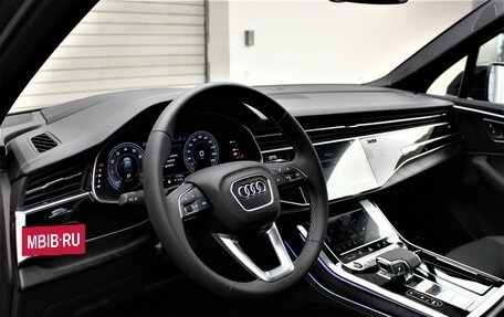 Audi Q7, 2025 год, 12 500 000 рублей, 10 фотография