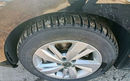 Volkswagen Polo VI (EU Market), 2021 год, 1 360 000 рублей, 5 фотография