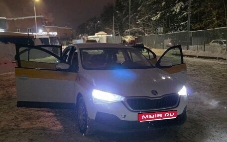 Skoda Rapid II, 2021 год, 795 000 рублей, 1 фотография