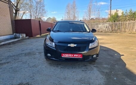 Chevrolet Cruze II, 2012 год, 680 000 рублей, 1 фотография