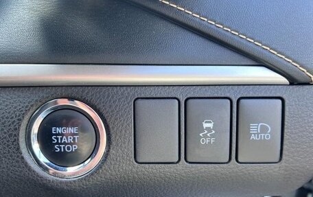 Toyota Harrier, 2017 год, 2 273 000 рублей, 22 фотография