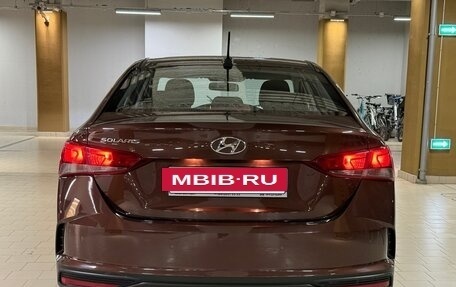 Hyundai Solaris II рестайлинг, 2021 год, 1 780 000 рублей, 5 фотография