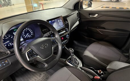 Hyundai Solaris II рестайлинг, 2021 год, 1 780 000 рублей, 21 фотография