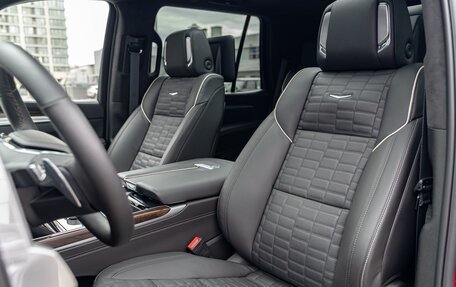 Cadillac Escalade V, 2025 год, 18 700 000 рублей, 11 фотография