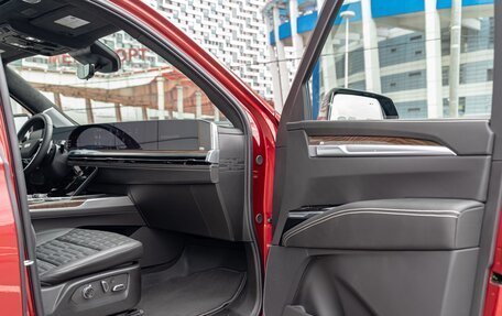 Cadillac Escalade V, 2025 год, 18 700 000 рублей, 26 фотография