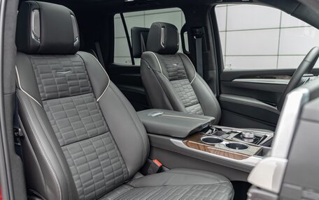 Cadillac Escalade V, 2025 год, 18 700 000 рублей, 27 фотография