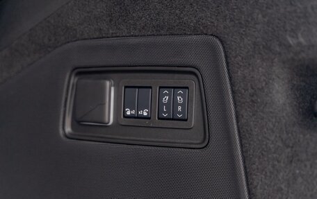 Cadillac Escalade V, 2025 год, 18 700 000 рублей, 38 фотография