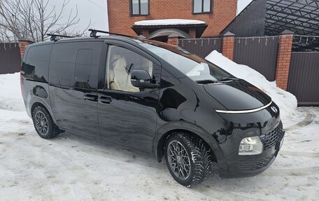 Hyundai Staria, 2021 год, 5 050 000 рублей, 2 фотография