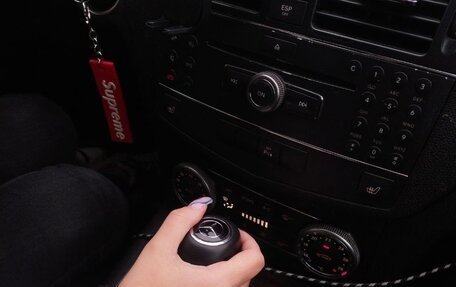 Mercedes-Benz C-Класс, 2008 год, 880 000 рублей, 13 фотография