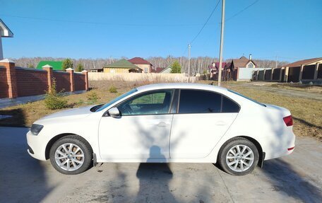 Volkswagen Jetta VI, 2012 год, 850 000 рублей, 2 фотография
