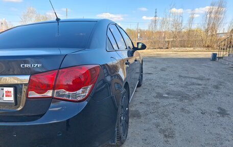 Chevrolet Cruze II, 2012 год, 680 000 рублей, 3 фотография