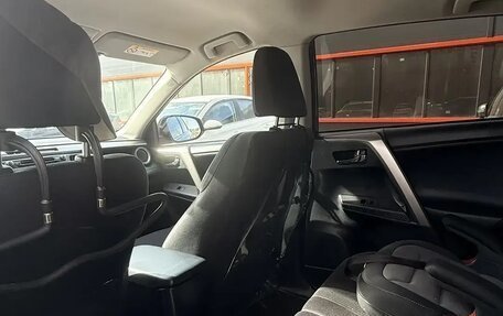 Toyota RAV4, 2014 год, 2 070 000 рублей, 8 фотография