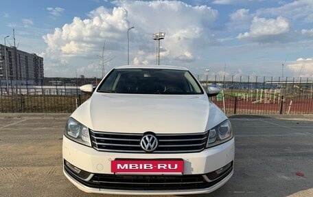 Volkswagen Passat B7, 2012 год, 1 300 000 рублей, 2 фотография