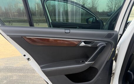 Volkswagen Passat B7, 2012 год, 1 300 000 рублей, 28 фотография