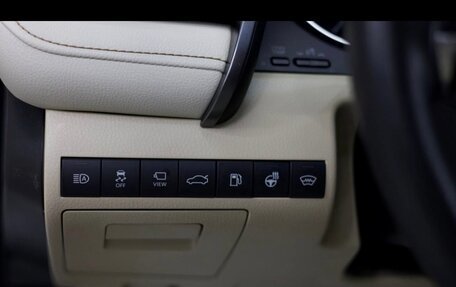 Toyota Camry, 2018 год, 2 970 000 рублей, 10 фотография