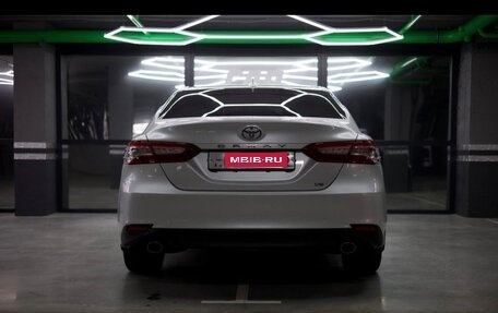 Toyota Camry, 2018 год, 2 970 000 рублей, 19 фотография