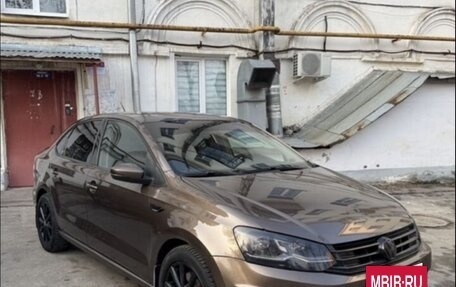 Volkswagen Polo VI (EU Market), 2019 год, 1 200 000 рублей, 2 фотография