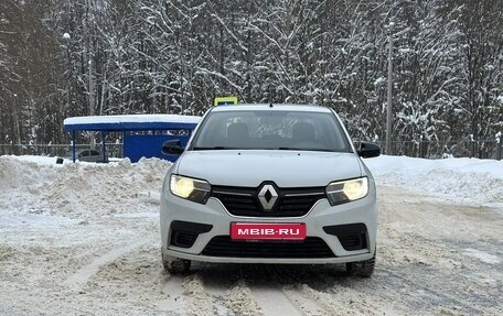 Renault Logan II, 2019 год, 710 000 рублей, 3 фотография