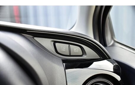 Toyota Vitz, 2019 год, 792 000 рублей, 18 фотография