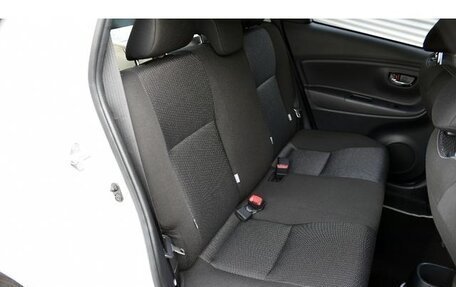 Toyota Vitz, 2019 год, 792 000 рублей, 15 фотография