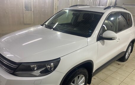 Volkswagen Tiguan I, 2011 год, 1 100 000 рублей, 1 фотография