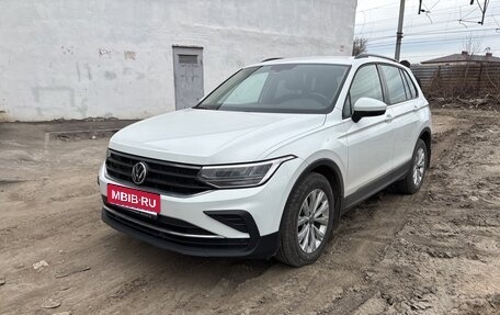 Volkswagen Tiguan II, 2020 год, 2 599 000 рублей, 1 фотография