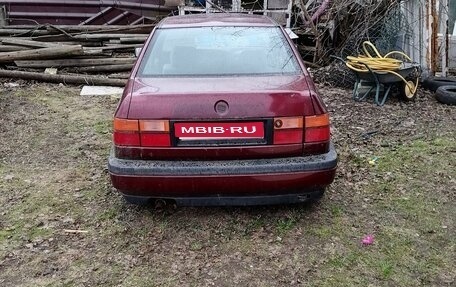 Volkswagen Vento, 1992 год, 15 000 рублей, 1 фотография