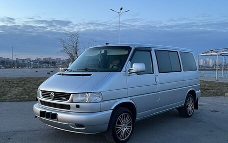 Volkswagen Caravelle T4, 2000 год, 1 499 999 рублей, 1 фотография