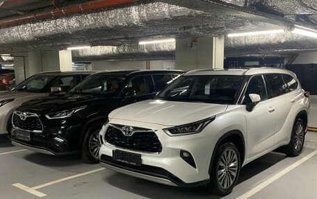 Toyota Highlander, 2026 год, 5 400 000 рублей, 6 фотография