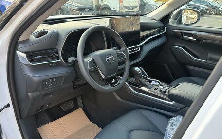 Toyota Highlander, 2026 год, 5 400 000 рублей, 12 фотография