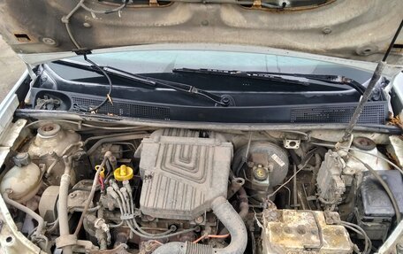 Renault Logan II, 2015 год, 600 000 рублей, 10 фотография