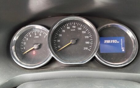 Renault Logan II, 2015 год, 600 000 рублей, 9 фотография